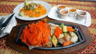 Amazing Sizzling Grilled Chicken + Khaosuey + Crispy Parathay | Pakistani Food | Karachi Street Food