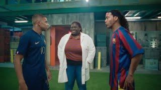 Amazing New Nike World Cup 2022 Advert with all legends (R9 , CR7, Ronaldinho and Mbappe)