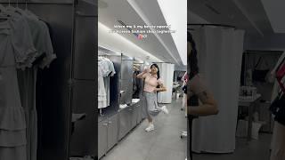 She's also micromanaging lols #newyork #popup #koreanfashion #nycshopping #nyc #midsizefashion