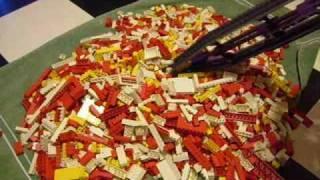 1:1 Scale LEGO Chainsaw by: LegoManiacMan