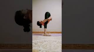 #meinnhitokoun #shorts #reels #trending #flexibility #yoga #gym #gymnast #yogini #dance