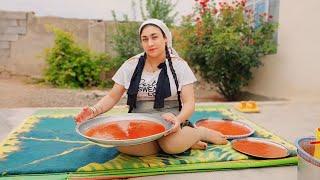 IRAN Village life vlog| Lifstyle and traditional Fruit leather in the village #iran #cooking