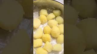 Golden, crispy duck fat roast potatoes!!