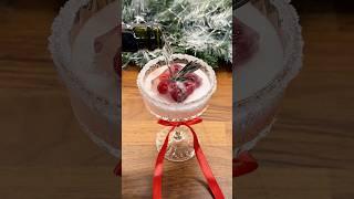 шикарный новогодний коктейль#коктейль #новыйгод #лёд #mocktail #shorts