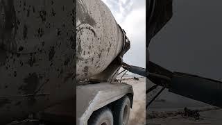 Ready mixed concrete||transit mixer truck||crash barrier pouring