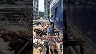 Gek lakon opo to iki riii riii