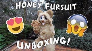 Skyehigh Studios Fursuit Unboxing!!! (Honey)