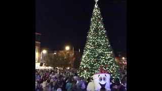 Hundreds in Christmas spirit during tree-lighting ceremony in Bricktown