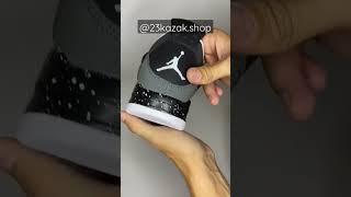 Nike Air Jordan 4 Retro