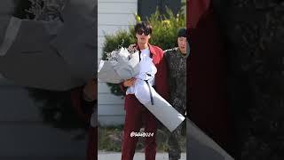 #Jhope has been officially discharged from military service .. #jhope #bts #armyforever #hobi #jin