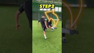 football skill tutorial #soccer#football#soccerskill#footballskills