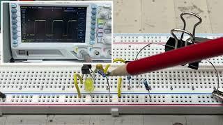 Capacitor Outside Foil/Shield Detector Circuit Using an LED as a Light Sensor w/ an O-Scope