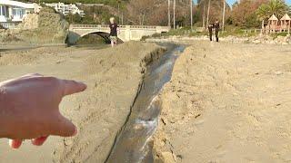 They connected a river to the ocean and large waves formed in minutes! RAW FOOTAGE