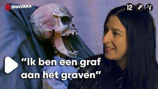 Raven praat over de dood met grafkistenmaker | Nachtdieren | BNNVARA | NPO Start