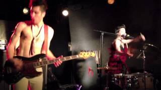 Hank & Cupcakes @ Red Door NYC