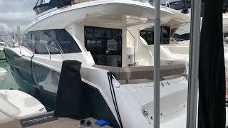 Carver C40 walk through at Miami International Boat Show 2020 with Centerpointe Yacht services