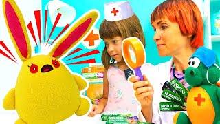  Qu'est-il arrivé à Lucky ? Jeux de docteur avec Bianca et ses jouets pour enfants