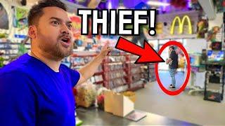 Game Store THIEF!  (forced to call the POLICE)