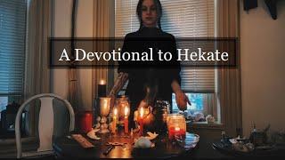 A Devotional with Hekate || The Year Of the Witch Day 336 of 366