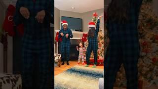 Winter Wonderland / Here Comes Santa Claus / Mashup Dance Trend ️ #dance #family #cute