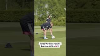 Jamie Vardy on how he takes penalties ️