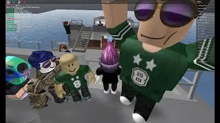 SINKING IN A SHIP (roblox sinking ships