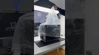  Unboxing the KING 65 Pro from and build this beautiful black PC with some legendary components.
