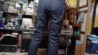 Unboxing Uniqlo Selvedge Jeans