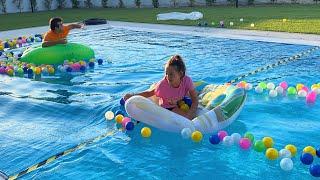 Öykü and Dad Shows how to each in the new Pool games