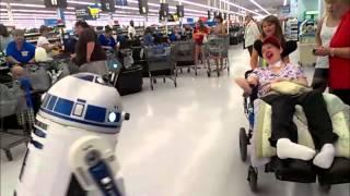 R2D2 GOES TO WALMART