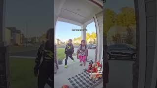 Doorbell cam  #shorts #funny #tiktok #fypシ゚viral #shortsbyzeena #dance #makethisgoviral