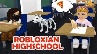 Robloxian High School New Student Roblox Roleplay - Titi Games