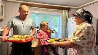 Grandparents’ Village Life in the Carpathians ️ | Farming, Rain & Cooking by the Fire 