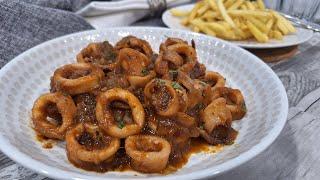 CALAMARES ENCEBOLLADOS PARA MOJAR PAN