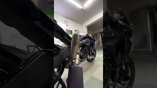 Kawasaki zx6r with arrow exhaust  #kawasaki #zx6r #superbike