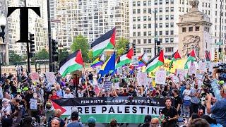 LIVE: Protesters gather outside DNC in Chicago