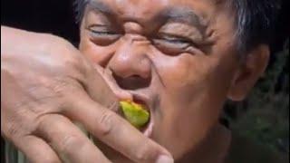 ASMR Eating spicy sour peppers with fruit