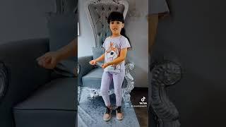 ️ #divertido #bailar #bailarina #felicidad #niñas #niñabonita #shortvideo #bailando