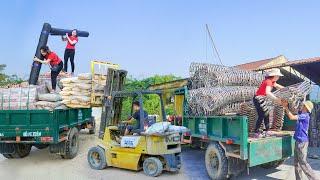 Use Truck To Transport Wedding Theaters - Transport Many Bricks And Sand to Trieu Thi Chuong