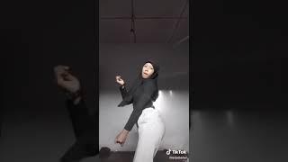 TIKTOK HIJAB GOYANG! BIKIN BASAH