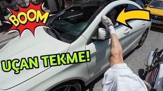 Mercedes'e Uçan Tekme Atan Motorcu! Türkiye'deki Motorcu Olayları! (YENİ)