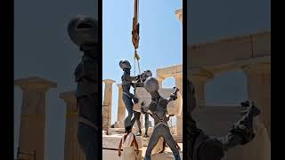 инопланетяне помогают в стройке #нейросеть #music #funny #top #animals