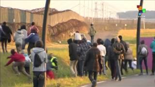 In 90 seconds: The UK-France migrant 'crisis'