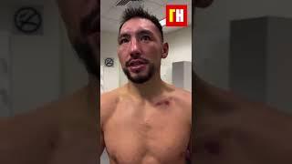 Оскорбивший Жанибека Алимханулы боксер мило беседует с казахстанцем после поражения нокаутом.