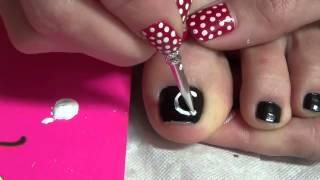 Nail Art - Vẽ Móng Chân Logo Chanel Cực Sành Điệu