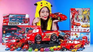 Disney Pixar Cars Collection Unboxing Review | Tomica Cars Transforms Into A Drift Course McQueen
