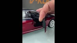 1:24 BMW 7 Series i7 G70 Alloy Luxy Car Model Diecast Metal Pure Electric Vehicles Limousine Car