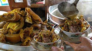 KUAT MAKAN 2 MANGKOK GRATIS!!! BARU 8 ORANG YG MAMPU HABISKAN LONTONG KIKIL PAK YONO LAMONGAN