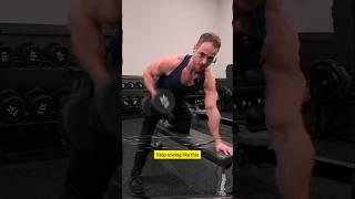 #rows #dumbbells #backday #dumbbellworkout #gym #workouttips #fitdad #busydad #ceo #fitnesstips