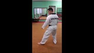 Taekwondo WTF. 6 Пхумсэ Тэгук Юк Джян.